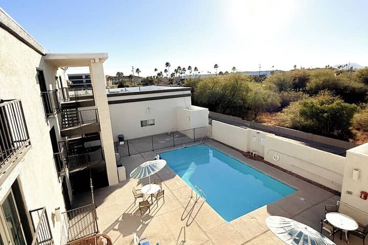 Pool 9 of 10
